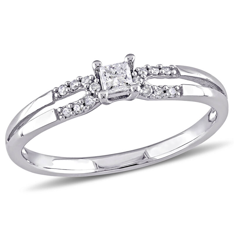 Princess & Round Cut Diamond Promise Ring 1/6ctw. in 10k White Gold  image number null