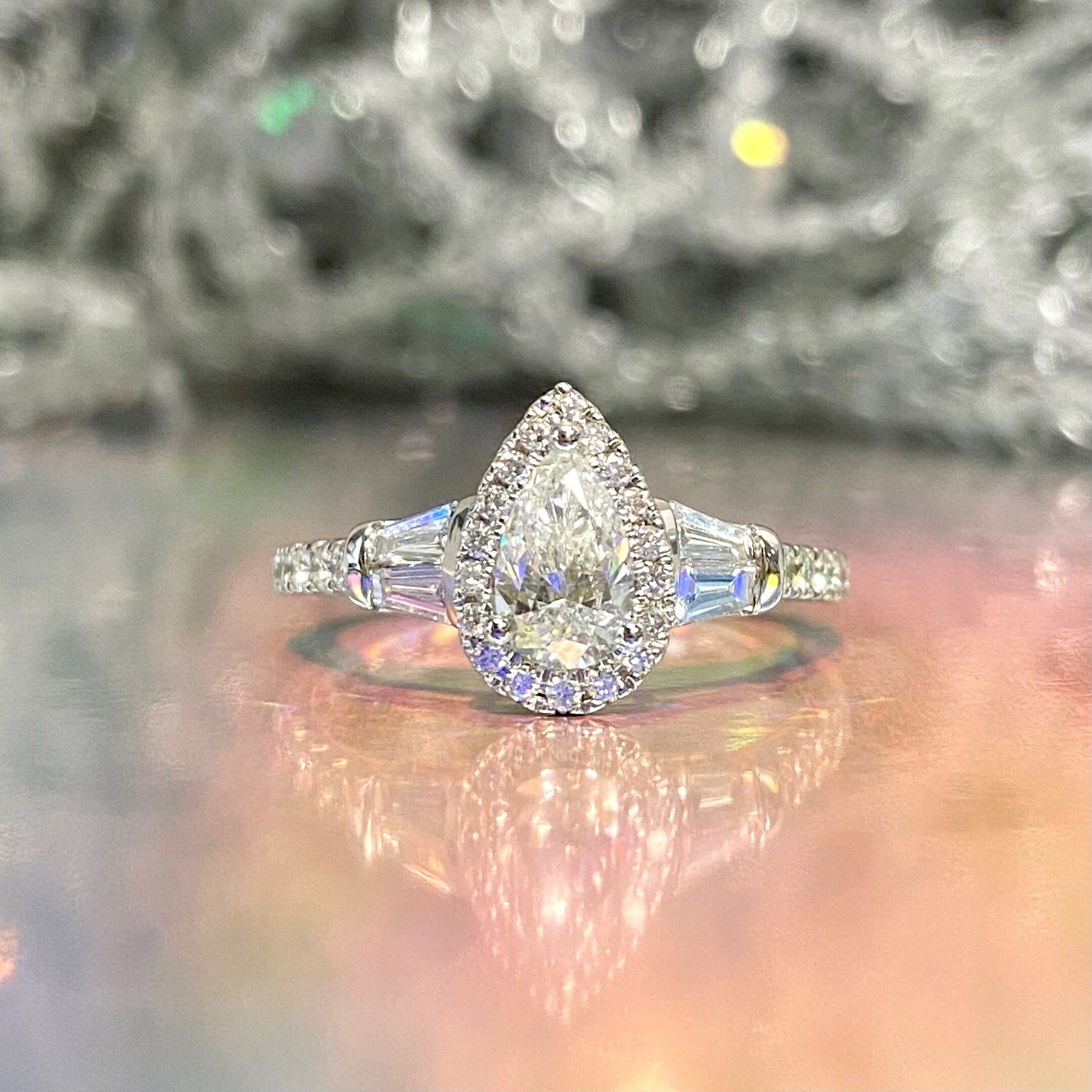 Pear diamond engagement deals ring